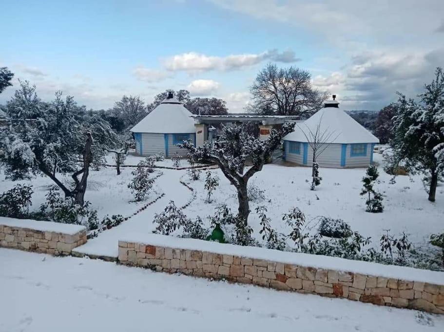 Trullo Iris Hotel Чистернино Екстериор снимка