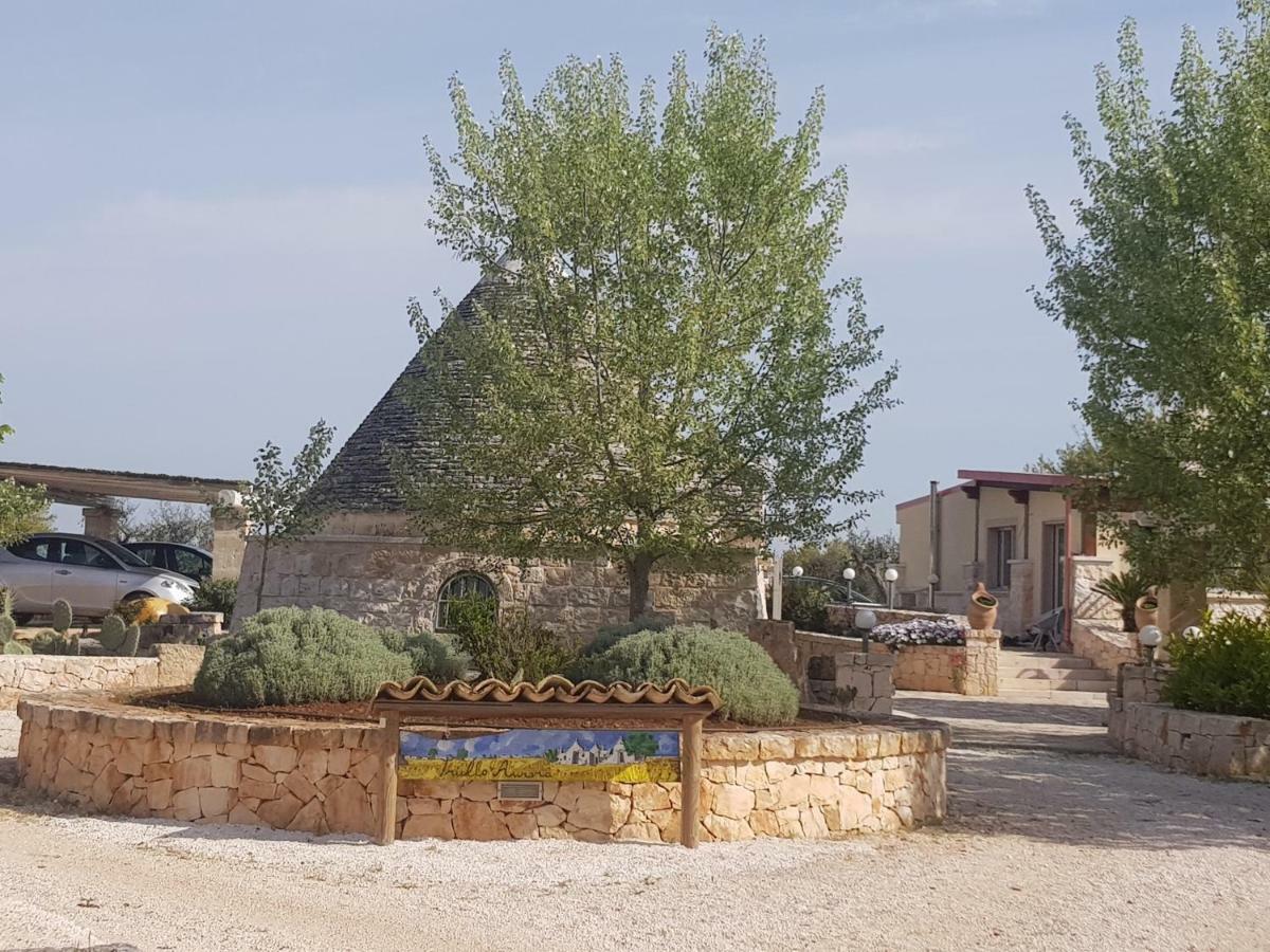 Trullo Iris Hotel Чистернино Екстериор снимка